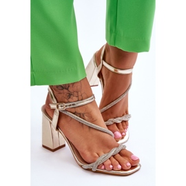 Sandales Avec Zircons Doré Carlotta Talons Hauts d'or 6