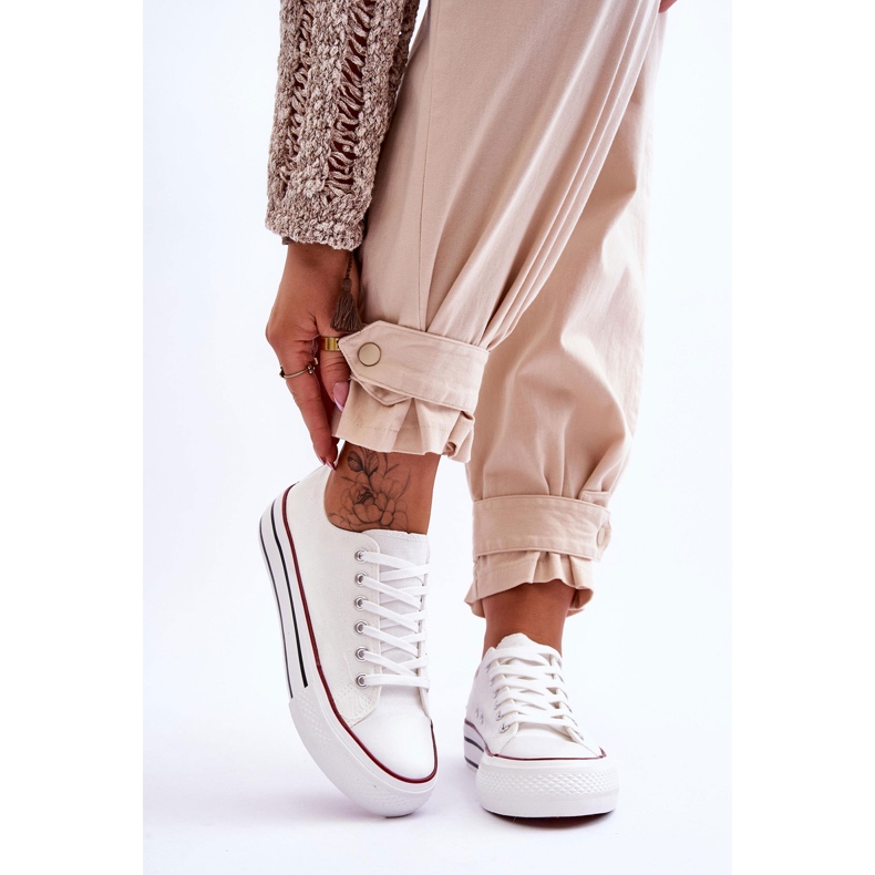 FB2 Baskets pour femmes sur une plate-forme massive White Ember blanc 1