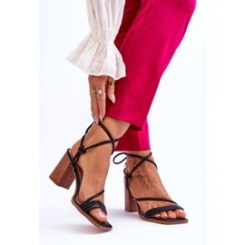 Sandales à talons en cuir pour femmes Noir Seyna 2