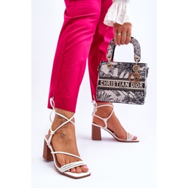 Sandales à talon en cuir pour femmes Blanc Seyna blanche 2 Sandales à talon en cuir pour femmes Blanc Seyna blanche 2