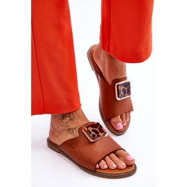 FJ1 Chaussons Femme Avec Elément Décoratif Camel Leonia brun 4