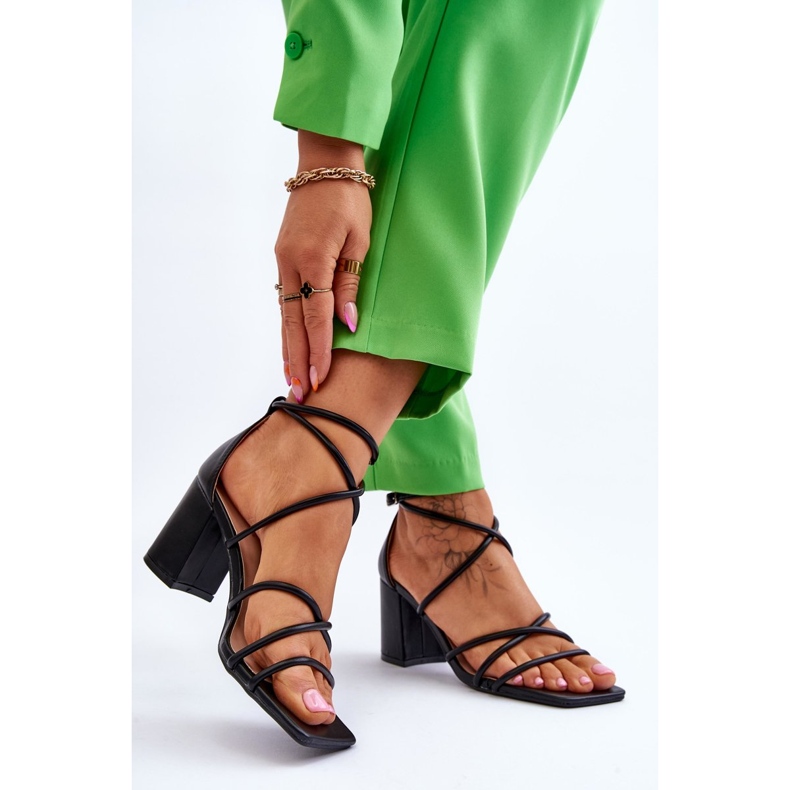 Sandales à talons en cuir à la mode pour femmes Noir Primma 2