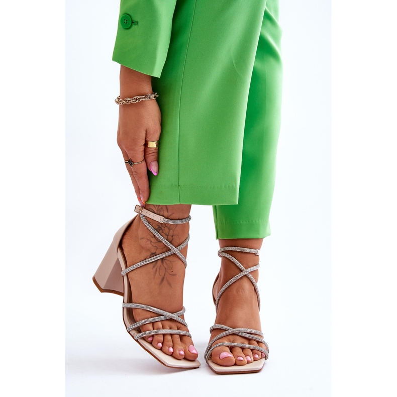 FJ1 Sandales Femme Cuir Avec Zircons Sur Talons Beige Liviano brun 1