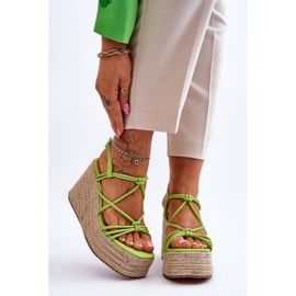 Sandales Compensées Tendance Avec Tresse Vert Nessia 1