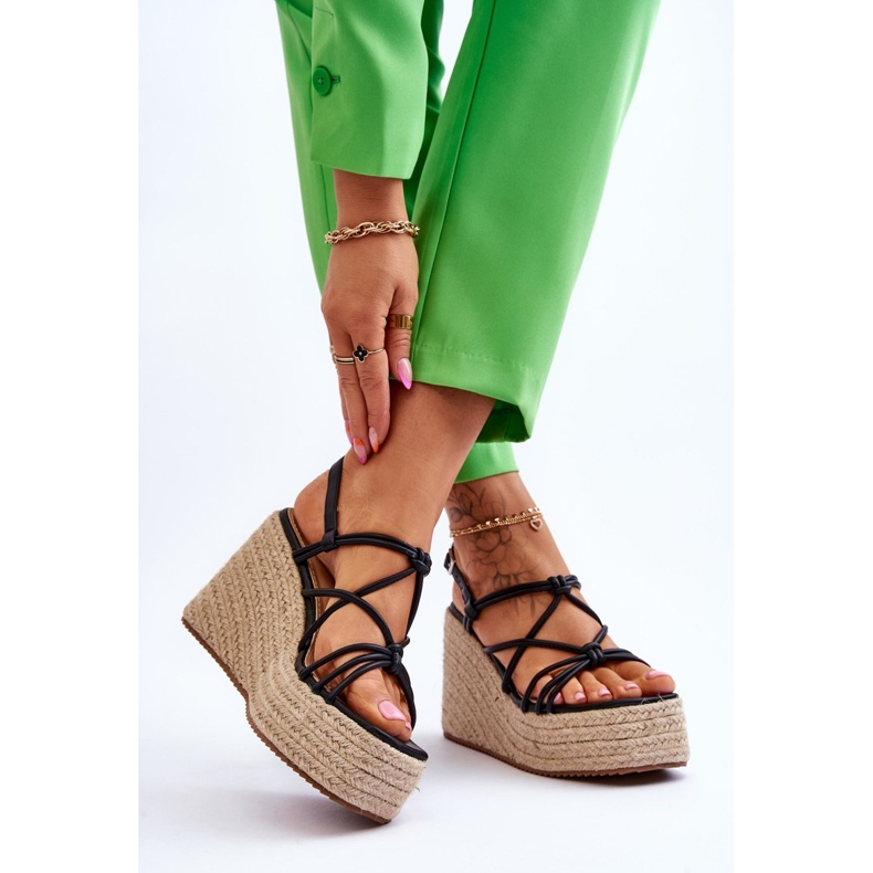 Sandales Compensées Tendance Avec Galon Noir Nessia 2