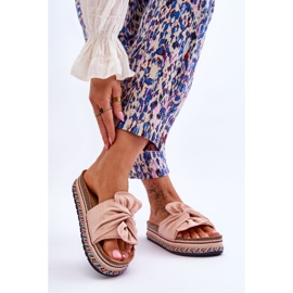 Pantoufles pour femmes sur une plate-forme massive Rose clair Terisa 2