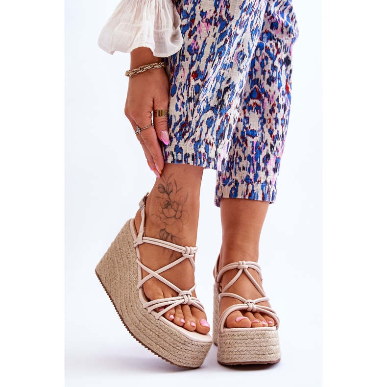 Sandales compensées à la mode Nessia avec tresse beige brun 1