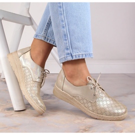 Chaussures confortables en cuir pour femmes dorées Helios 401 1