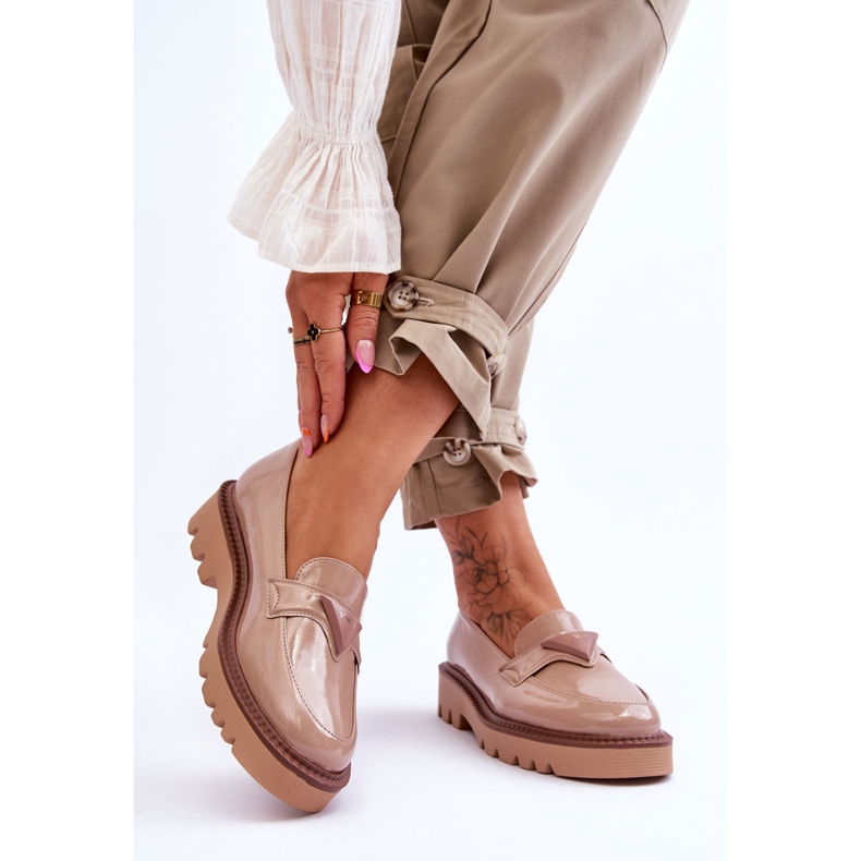 Vinceza Mocassins Femme Laqués Sur La Plateforme Avec Décoration Beige Jonett 2