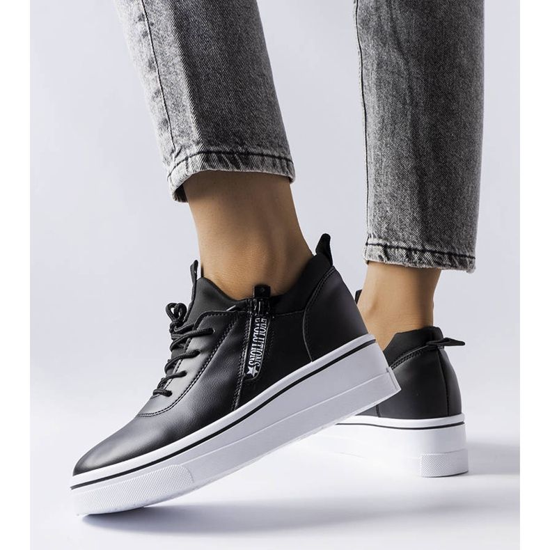 Baskets noires à semelle compensée basse Mathieu 1