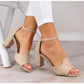 Sandales en daim pour femmes sur un poteau beige Potocki YQ21035 1