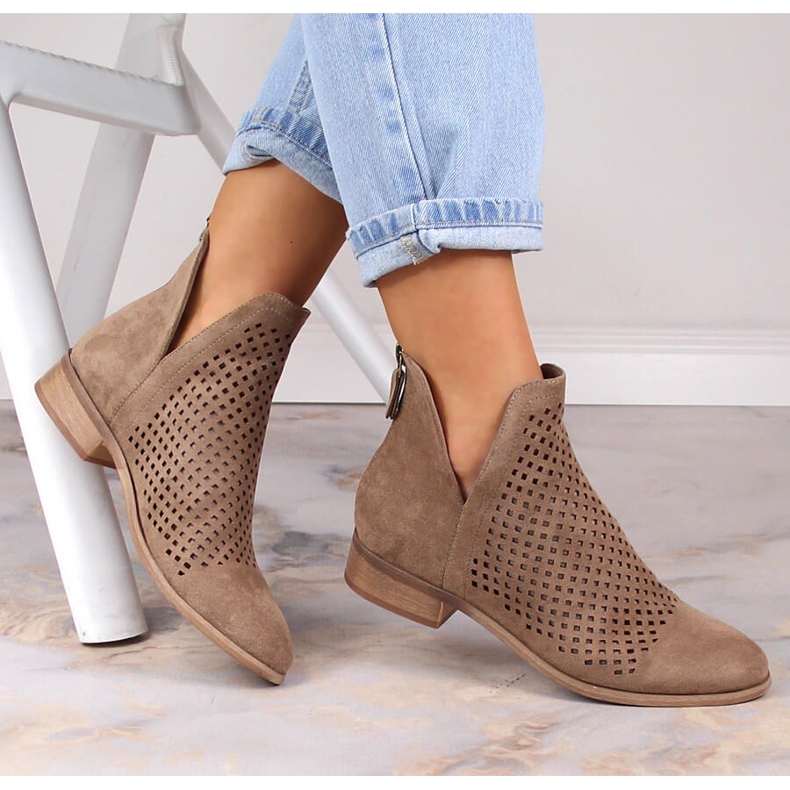 Bottines femme suède beige ajouré Potocki SZ12107 1