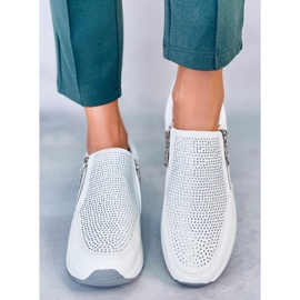 BM Baskets compensées blanches Atwood 1