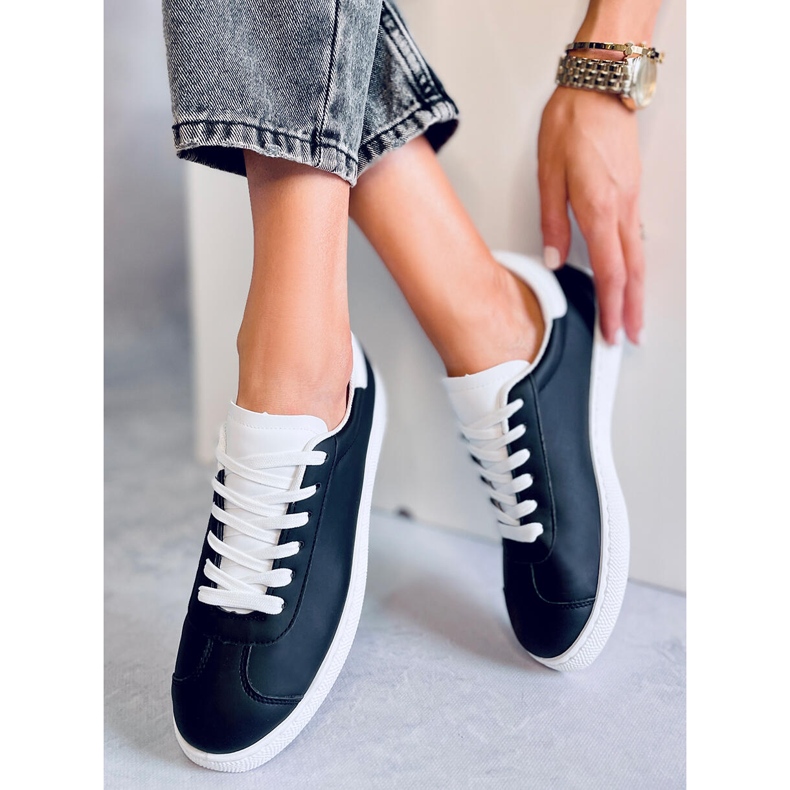 Baskets femme Girbo B / BLANC le noir 2