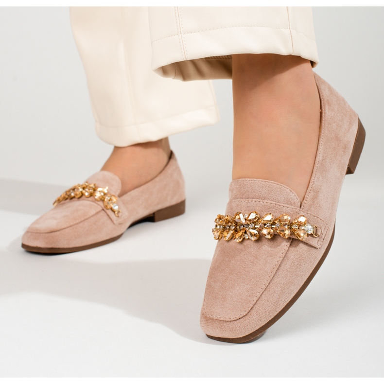 Mocassins en daim pour femmes avec cristaux Shelovet beige 1