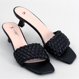 Sandales à talons bas de Arritola Black le noir 1