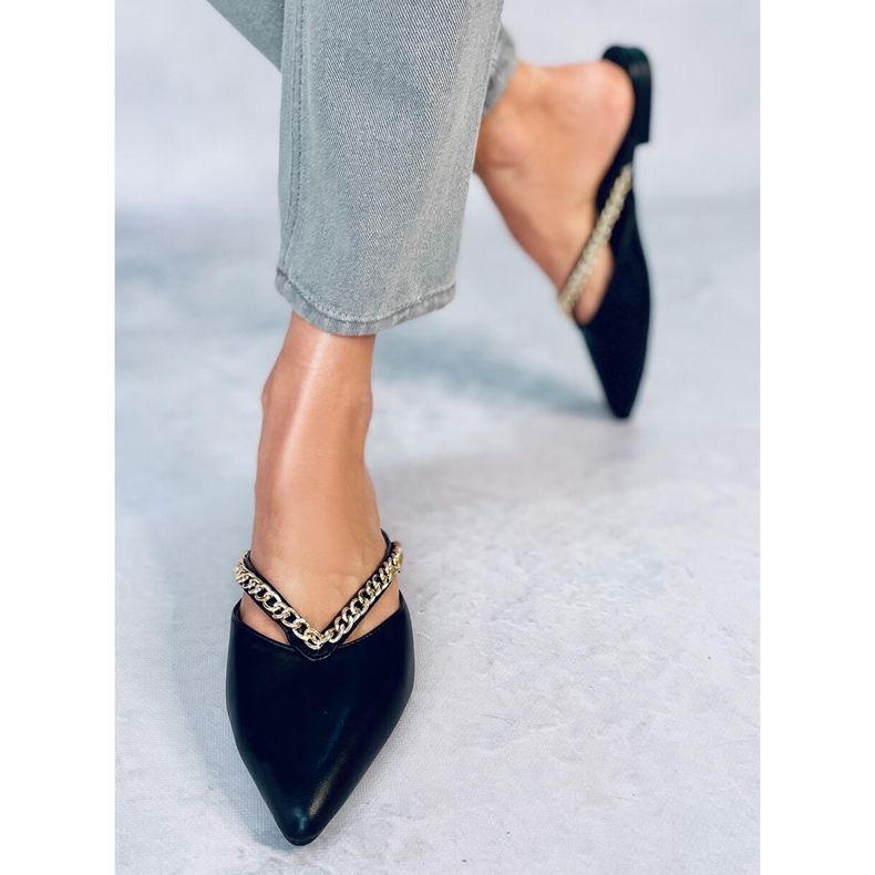 Seastar Chaussons Monata Noir avec chaîne le noir 1 Seastar Chaussons Monata Noir avec chaîne le noir 1