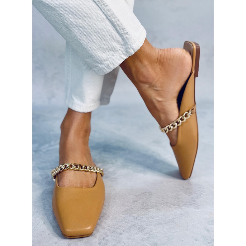 Seastar Chaussons Chiara Camel avec chaîne beige 1