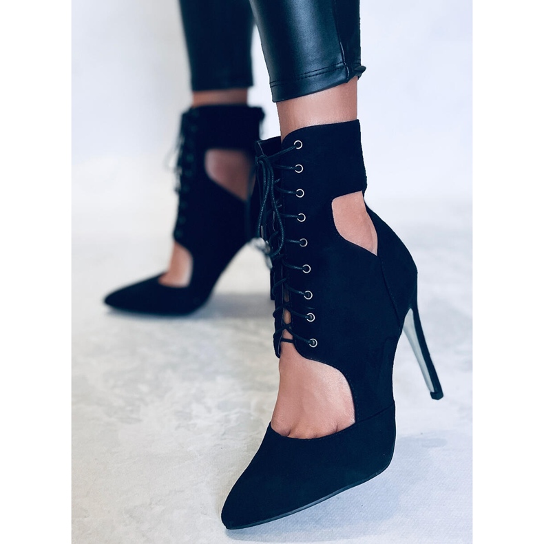 Boots découpées sur un pin Demi Nero le noir 2