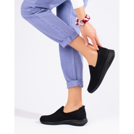 Chaussures de sport en textile léger noir T.Sokolski 1