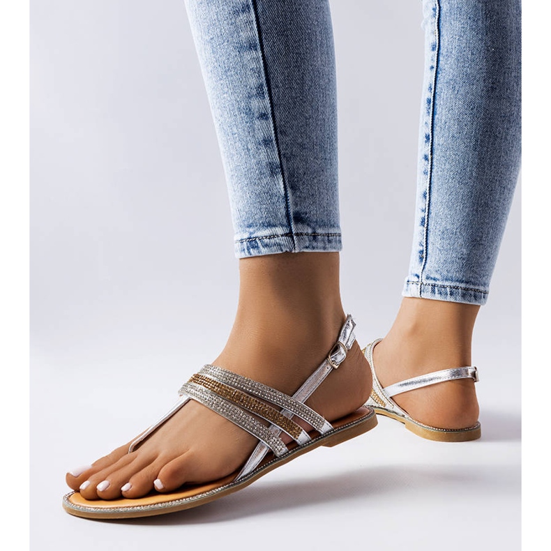 BM Sandales argentées ornées de strass Lampron 1