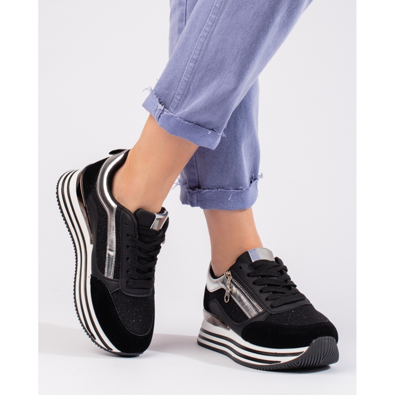 Baskets noires sur la plateforme Shelovet le noir 2