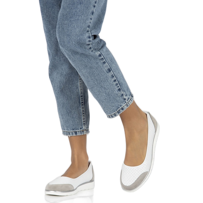 Ballerines femme en cuir ajouré Filippo Dp4524/23 blanc 8