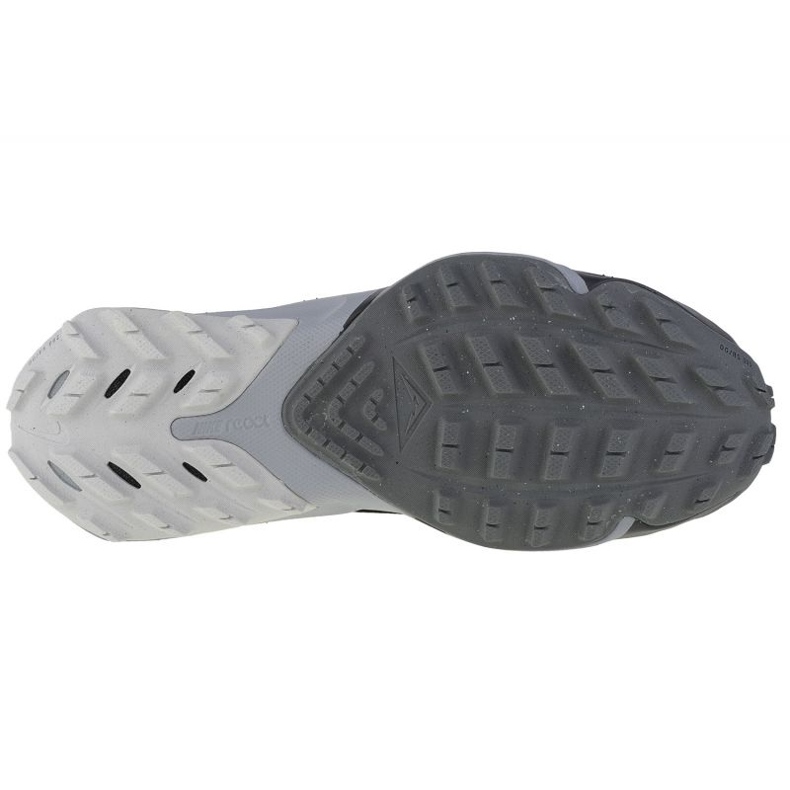 Chaussures sportives sur le terrain Nike Air Zoom Terra Kiger 8 DH0654-001 noir 1