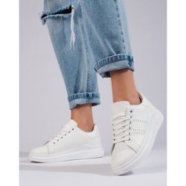 Baskets blanches de chaussures de sport sur la plate-forme Shelovet 1 Baskets blanches de chaussures de sport sur la plate-forme Shelovet 1