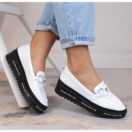 Slip-on ajourées confortables en cuir blanc S.Barski LR27750 1