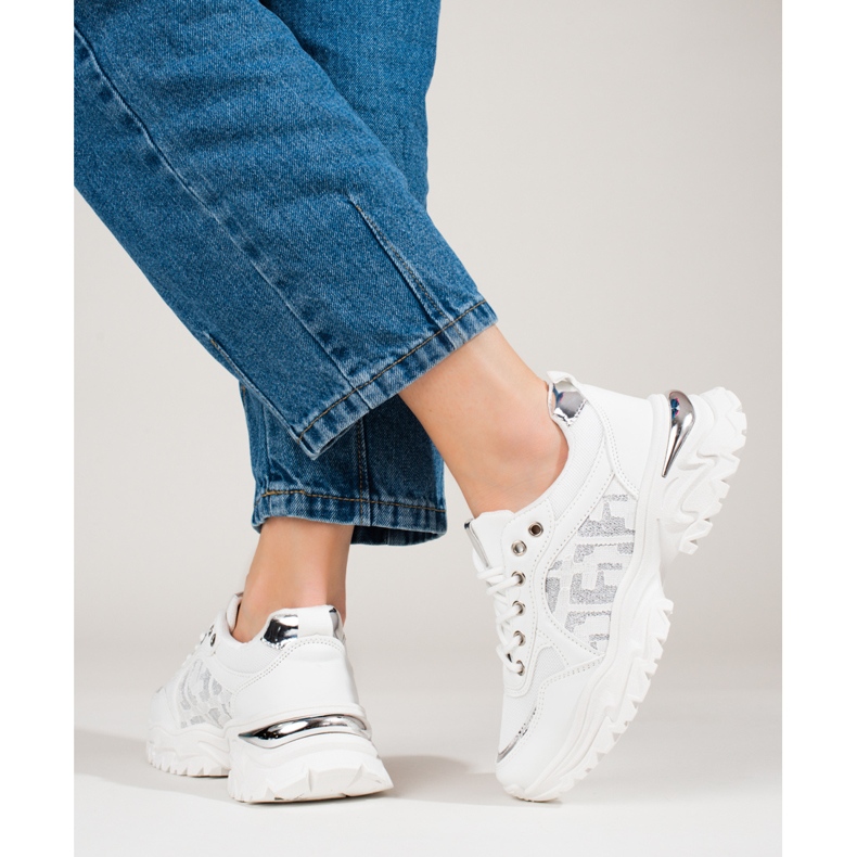 Chaussures de sport blanches confortables Shelovet 2 Chaussures de sport blanches confortables Shelovet 2