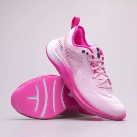 Chaussures Under Armour Hovr Omnia W 3026204-600 rose 1