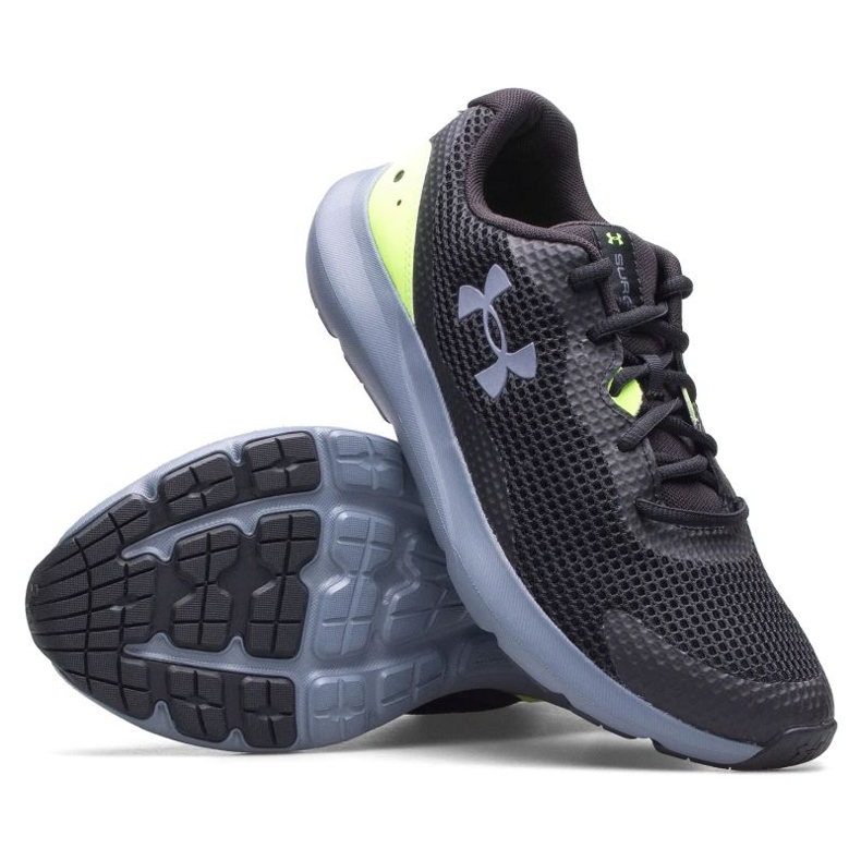 Chaussures Under Armour Surge 3 M 3024883-003 le noir 1
