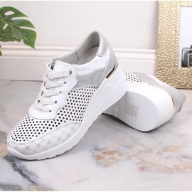 Chaussures compensées ajourées confortables en cuir blanc S.Barski LR29587 blanche 7