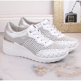 Chaussures compensées ajourées confortables en cuir blanc S.Barski LR29587 blanche 5