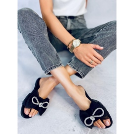 BM Monique Chaussons noeuds noirs le noir 1 BM Monique Chaussons noeuds noirs le noir 1