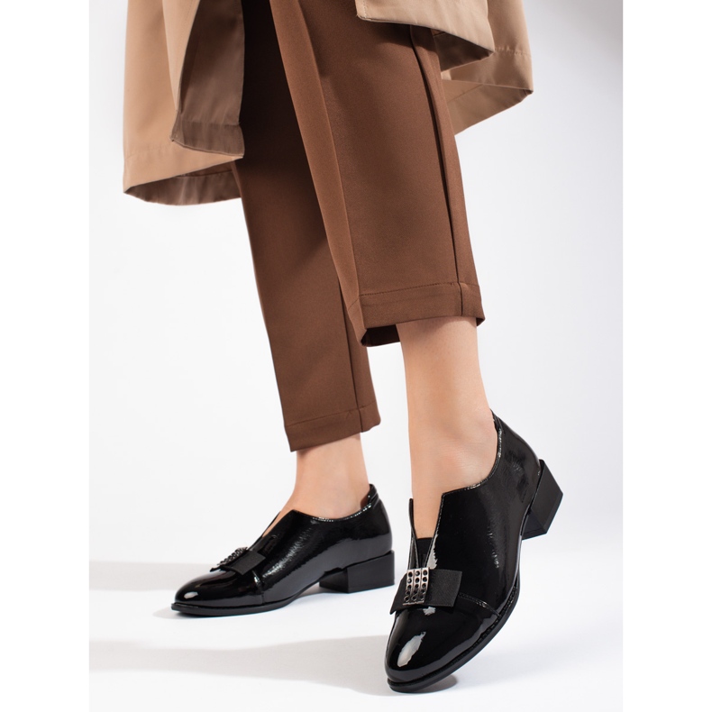 W. Potocki Escarpins laqués élégants à talons Potocki noir le noir 1