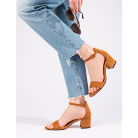 Sandales à talons en daim camel de Shelovet brun 2
