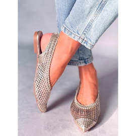 PA1 Grazia Gold Ballerines ajourées à talon ouvert d'or 4