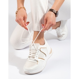 Baskets blanches pour femme sur semelle épaisse Shelovet 2 Baskets blanches pour femme sur semelle épaisse Shelovet 2