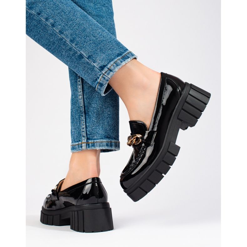Chaussures plateforme laquées noires Shelovet le noir 1
