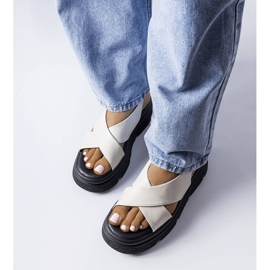 Evento Sandales à plateforme beiges d'Oakway 1