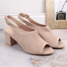 Sandales en daim ajouré beige pour femme Potocki LE20003 2