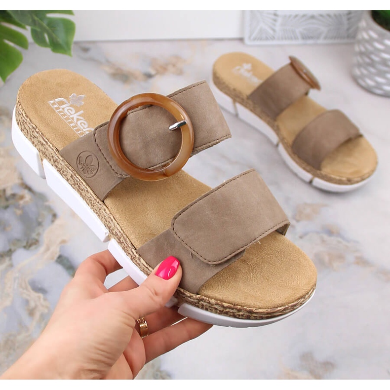 Pantoufles velcro confortables pour femmes beige Rieker V2392-62 1 Pantoufles velcro confortables pour femmes beige Rieker V2392-62 1