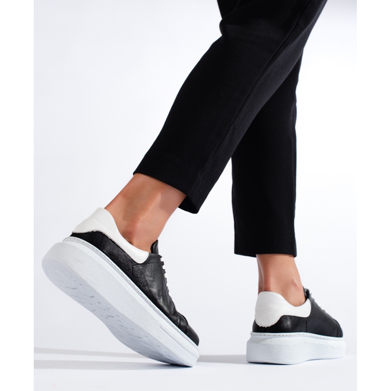 Chaussures de sport classiques pour femmes noires par T.Sokolski 1