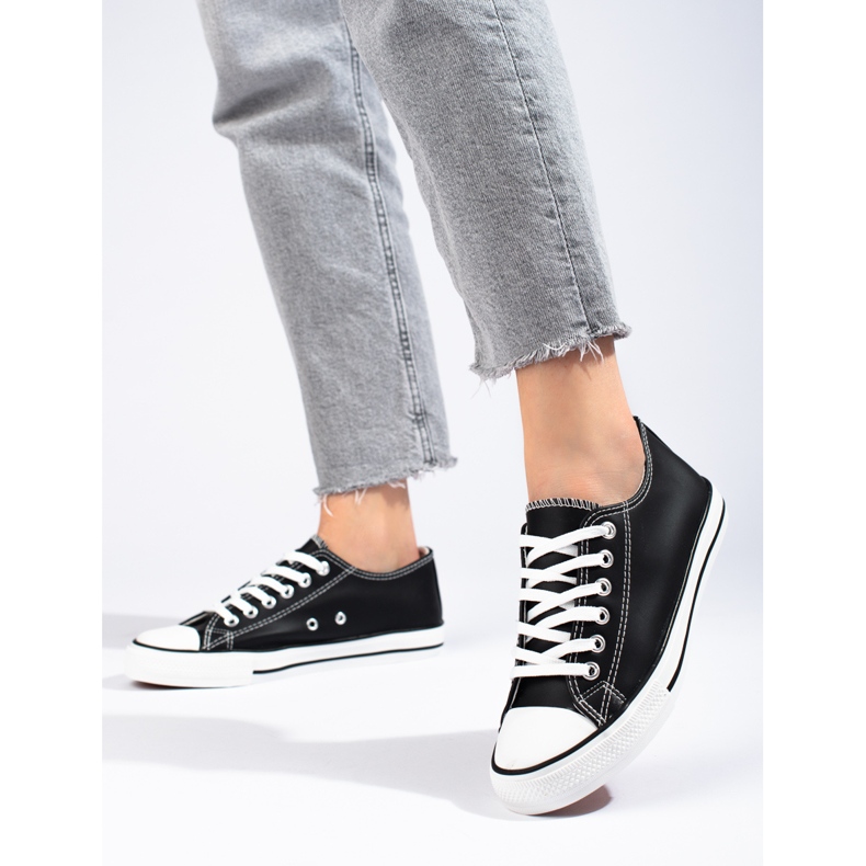 Baskets noires classiques en éco-cuir Shelovet le noir 1 Baskets noires classiques en éco-cuir Shelovet le noir 1