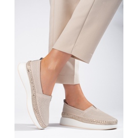 Escarpins en cuir ajouré beige Shelovet 1