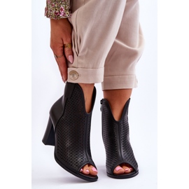BM Bottes Ajourées Sur Un Talon Noir Florina le noir 1