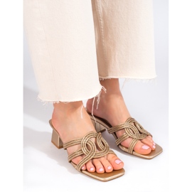 Élégantes pantoufles dorées Shelovet pour femmes sur le poteau 1