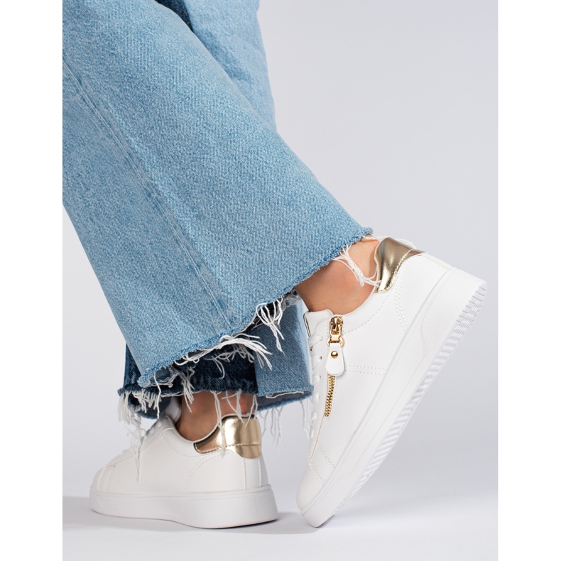 Chaussures de sport classiques pour femmes Shelovet blanches 1